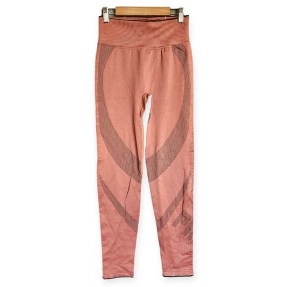 PINK Active Orange Seamless High Rise Athletic Leggings Size M Black Contrast - Picture 1 of 7